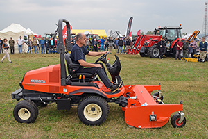 Fotografie Kubota Orange Days DZKT Havlíčkův Brod